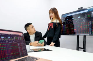 Áp lực hạ nhiệt, thị trường chứng khoán sẽ diễn biến ổn định hơn?