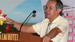 Trùm BĐS lộ túi tiền tỷ USD, bầu Đức trả nốt nợ