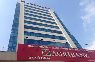 Nợ xấu cán mốc hơn 24.000 tỷ đồng, Agribank 'miệt mài' rao bán các khoản nợ trăm tỷ