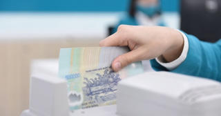 Loạt nhà băng sắp sửa tăng vốn điều lệ trả cổ tức 'khủng' cho cổ đông