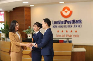 Tin ngân hàng nổi bật tuần qua: Nhiều ngân hàng chia cổ tức, tăng trưởng tín dụng cao gấp 2,6 lần huy động vốn
