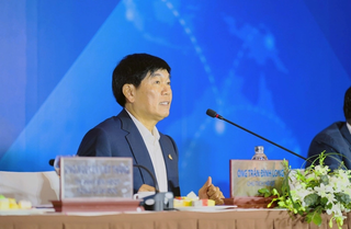 'Vua thép' Trần Đình Long muốn làm thép cho đường sắt tốc độ cao