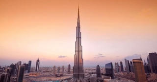 Quốc gia rộng gấp 7 lần Việt Nam sẽ xây tòa nhà 'chọc trời' 2.000m cao nhất thế giới, ước tính mất khoảng 123.000 tỷ đồng mới hoàn thành