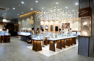 Cổ phiếu khuyến nghị hôm nay (14/9): DRC, PNJ và BSR