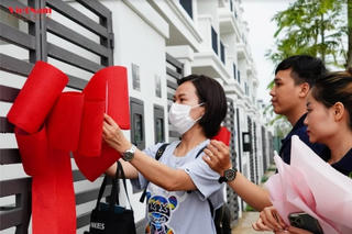 'Thích thì xuống tiền nhanh, tính toán vay ngân hàng để mua BĐS đẹp, giá tốt'