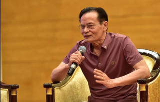 TS. Lê Xuân Nghĩa: ‘NHNN tăng lãi suất thì thị trường chứng khoán gay go’