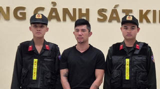 Bắt ca sĩ, nhạc sĩ Lương Bằng Quang chồng Ngân 98