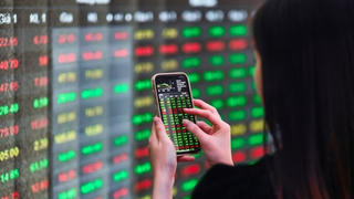 Đa số quỹ đầu tư thất bại với VN30-Index sau 3 quý