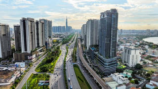 Thị trường bất động sản TP.HCM: Khu Đông “áp đảo”, khu Nam và khu Tây khan hiếm nguồn cung