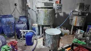 Triệt phá đường dây sản xuất, buôn bán mỹ phẩm giả quy mô lớn tại Tp.HCM