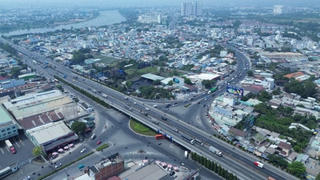 Hạ tầng mở đường – Đô thị bừng sáng, hành trình thay đổi diện mạo TP.HCM