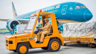 Dịch vụ hàng hóa Nội Bài chốt quyền chia cổ tức 80% bằng tiền mặt