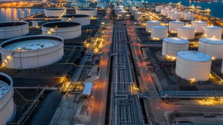 Giá dầu thế giới xuống mức thấp nhất trong 2 tuần qua