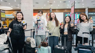 Fan đổ về Ocean City check in G-DRAGON 2025 WORLD TOUR [Übermensch] IN HANOI, háo hức chờ concert lịch sử