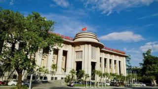 Ngân hàng Nhà nước bơm ròng mạnh, lãi suất liên ngân hàng vượt 6%