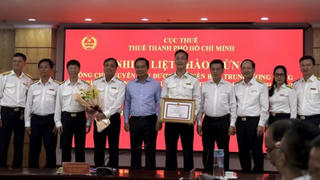 Thu hơn 510.000 tỷ đồng, Thuế Tp.HCM lần đầu về đích sớm 2 tháng