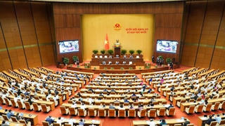 Quốc hội đặt mục tiêu năm 2026 GDP tăng trên 10%, thu nhập bình quân đầu người đạt 5.500 USD