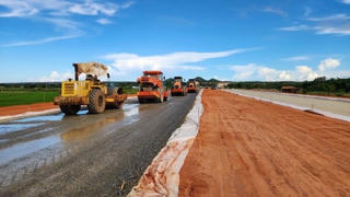 Đầu tư hạ tầng - động lực then chốt trong xây dựng nông thôn mới