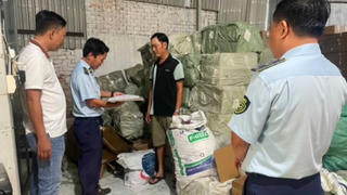 Tp.HCM: Phát hiện và tạm giữ hơn 1 tấn bánh kẹo không hoá đơn, chứng từ