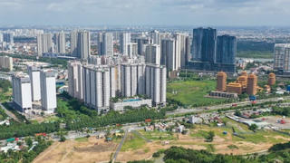 Bất động sản đối mặt sức ép giảm giá sau thời gian dài tăng nóng
