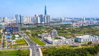 Người mua nhà lo bẫy nợ, doanh nghiệp vật lộn giữ thanh khoản khi lãi suất tăng