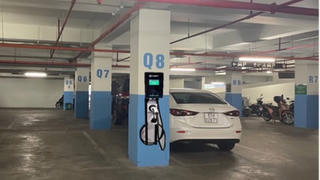 Bộ Xây dựng yêu cầu hoàn thiện quy chuẩn an toàn cho chung cư có trạm sạc xe điện