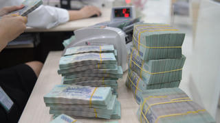 Thu ngân sách nhà nước vượt mốc 2,65 triệu tỷ đồng, tăng gần 35% dự toán