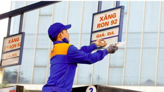 Giá xăng giảm đến hơn 350 đồng/lít