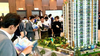 Nhà đầu tư “lướt sóng” chịu áp lực lớn khi lãi suất tăng trở lại