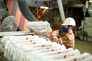 Xi Măng Vicem Hà Tiên (HT1) đạt lợi nhuận cao nhất kể từ năm 2022