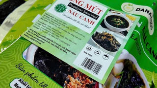 Công ty DANA FOOD buôn bán hàng ngàn sản phẩm rong biển khô giả