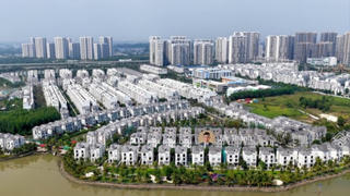 Giá biệt thự, liền kề TP.HCM giảm nhẹ khi nguồn cung dịch chuyển ra vùng ven