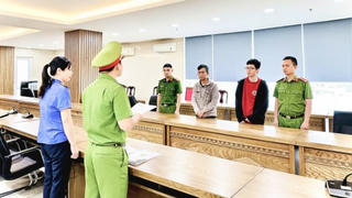 Công an Đà Nẵng phá đường dây mua bán trái phép hóa đơn