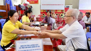 Đề xuất 2 phương án tăng lương hưu từ 1/7