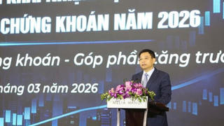 Thị trường chứng khoán giữ vai trò then chốt huy động hơn 30 triệu tỷ đồng vốn