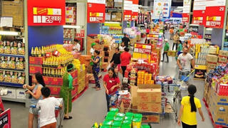 Chi phí đầu vào tăng, nhiều doanh nghiệp thực phẩm vẫn cố giữ giá