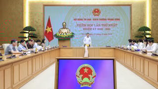 Thủ tướng: Năm 2026 tiết kiệm khoảng 170 nghìn tỷ đồng chi thường xuyên