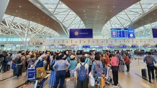 Giám đốc Xây lắp Thái Sơn, Tâm Đức, chi nhánh Món Huế,...bị tạm hoãn xuất cảnh vì nợ thuế