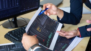 Ủy ban Chứng khoán: Cảnh báo tư vấn chui chứng khoán tràn lan trên mạng