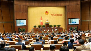 Quốc hội chốt tăng trưởng GDP bình quân đạt từ 10% trở lên giai đoạn 2026 - 2030