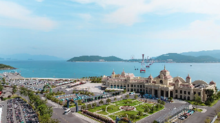 Compound Vinhomes Pearl Bay - “Tấm danh thiếp quyền lực” của giới nhà giàu bên vịnh Nha Trang