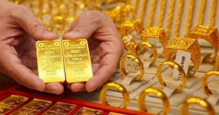 Giá vàng hôm nay 10/5: SJC, vàng nhẫn Bảo Tín Minh Châu, Phú Quý, Doji giảm tiếp?