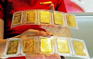Giá vàng SJC, vàng nhẫn chiều 12/5: Quay đầu giảm sau nhịp tăng mạnh