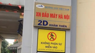Trong 10 tháng, Công ty Tín Nghĩa được chỉ định trúng 36 gói thầu tại Xí nghiệp Đầu máy Hà Nội