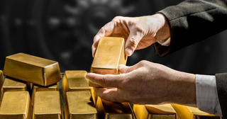 Dự báo bất ngờ về giá vàng tháng 6