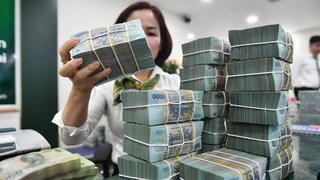 Lãi suất vay mua nhà giảm nhỏ giọt, BĐS vẫn khát vốn
