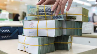 Thu ngân sách nhà nước vượt 50% dự toán trong 5 tháng