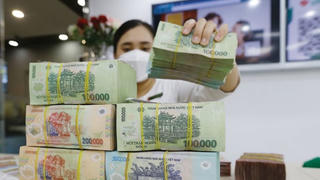 Nợ xấu tăng nhanh: bất động sản chịu áp lực, ngân hàng đẩy xử lý