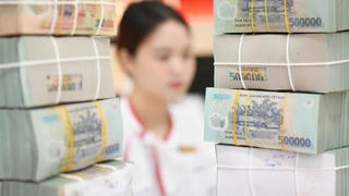 Thu ngân sách đạt hơn 1,42 triệu tỷ đồng, hoàn thành 56,4% dự toán năm