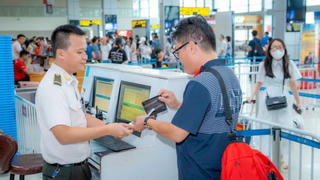 5 trường hợp tạm hoãn xuất cảnh do nợ thuế